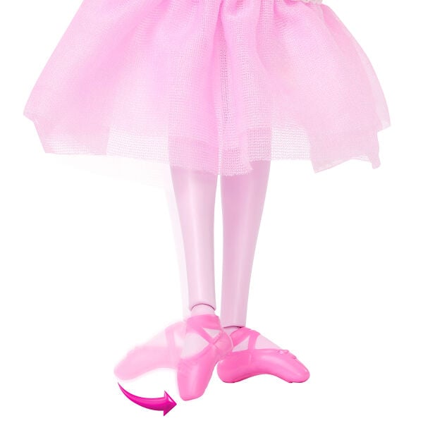 JLW51 Barbie Fındıkkıran Balesi Clara
