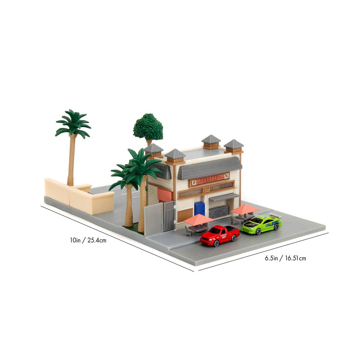 9334914314R00 F&F Toretto s Café NanoScene