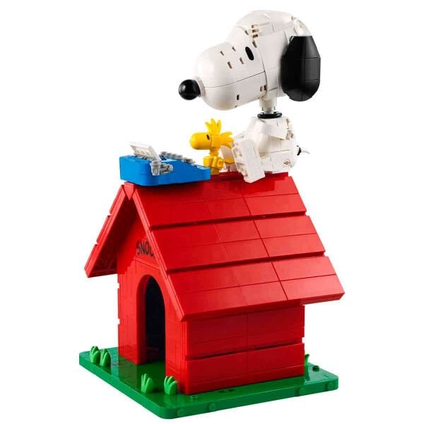 21368 Lego ideas Peanuts: Snoopynin Köpek Kulübesi 964 parça +18 yaş