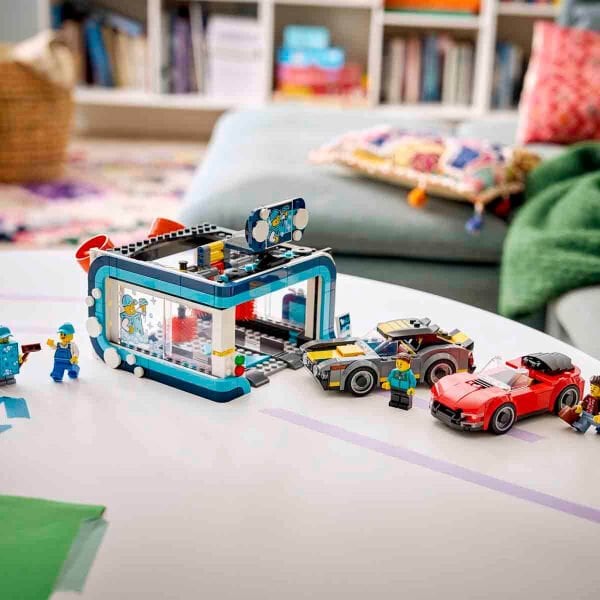 60497 Lego City Otomatik Araç Yıkama 583 parça +6 yaş