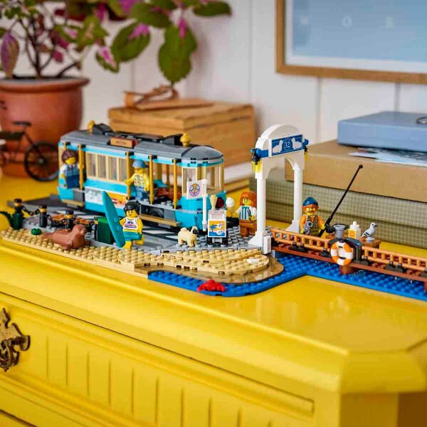 60506 Lego City Klasik Plaj Tramvayı 693 parça +7 yaş