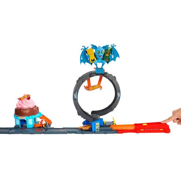 HTN78 Hot Wheels Bat Döngü Saldırı Oyun Seti