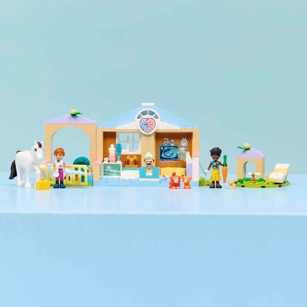 42696 Lego Friends Veteriner Kliniği 141 parça +4 yaş