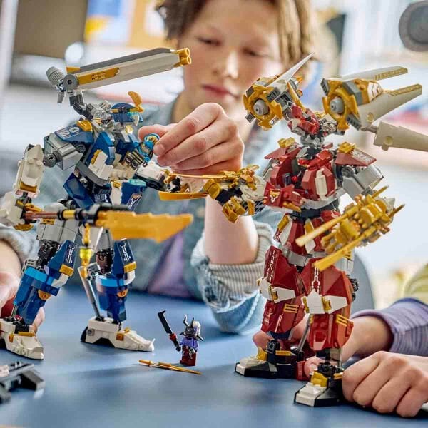 71870 Lego Ninjago İkiz Titan Robotlar 1707 parça +12 yaş