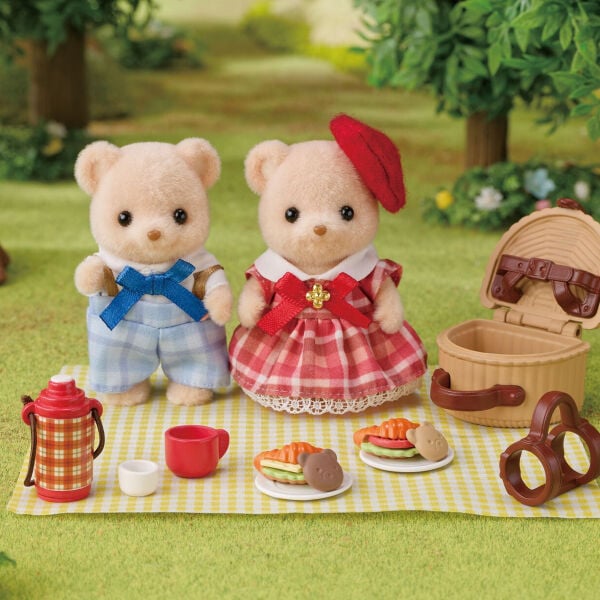 5852 Sylvanian Families Biscuit Kardeşler Leziz Piknik Seti +3 yaş