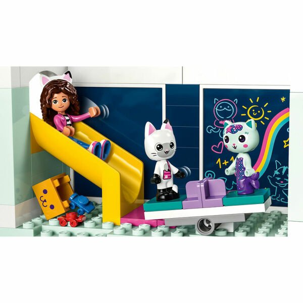 10788 LEGO® Gabby'nin Hayal Evi 498 parça +4 yaş
