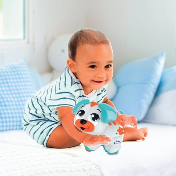 17463 Baby Clementoni - Sevimli İnteraktif Köpekçik