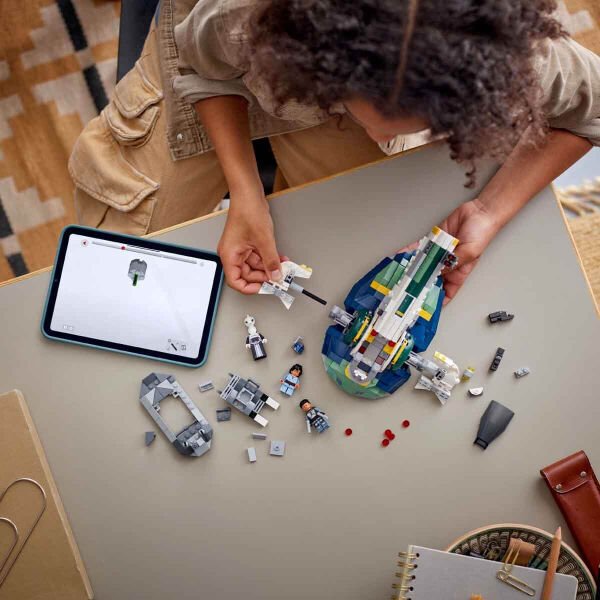 75433 LEGO® Star Wars™ Jango Fett'in Starshipi 707 parça +9 yaş