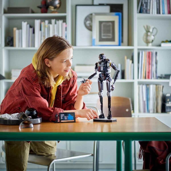 75434 LEGO® Star Wars™ K-2SO™ Güvenlik Droidi 845 parça +10 yaş