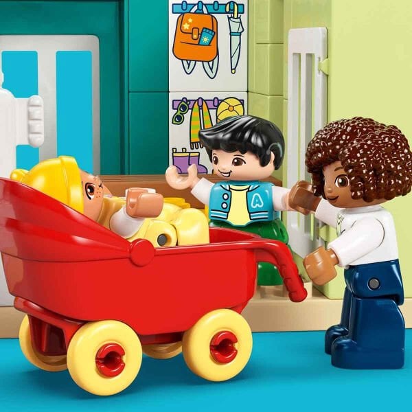 10470 Lego Duplo 3ü1 arada Figürlü Modern Aile Evi 166 parça +2 yaş