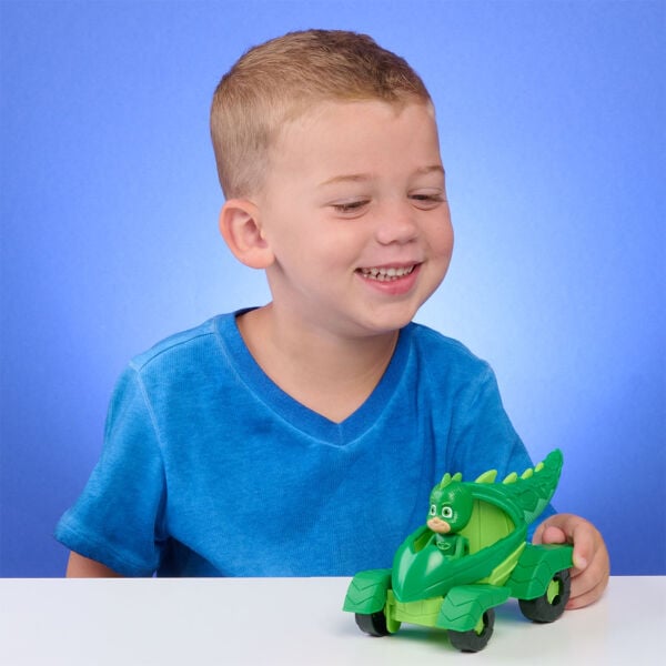JP95654 PJ Masks Gekko Figür ve Gekko Mobile Araç