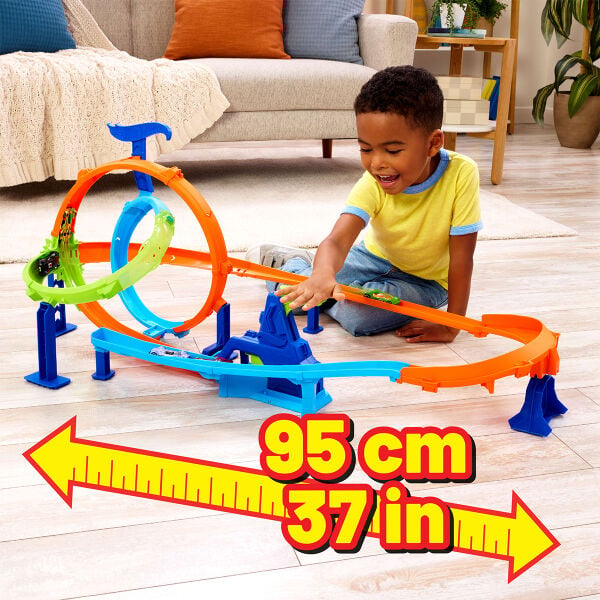 JHK73 Hot Wheels Hızlı Fırlatma Kasırgası Oyun Seti