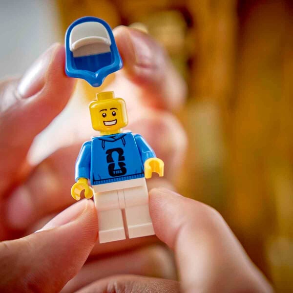 43020 Lego Editions FIFA Dünya Kupası Resmi Kupa 2842 parça +12 yaş